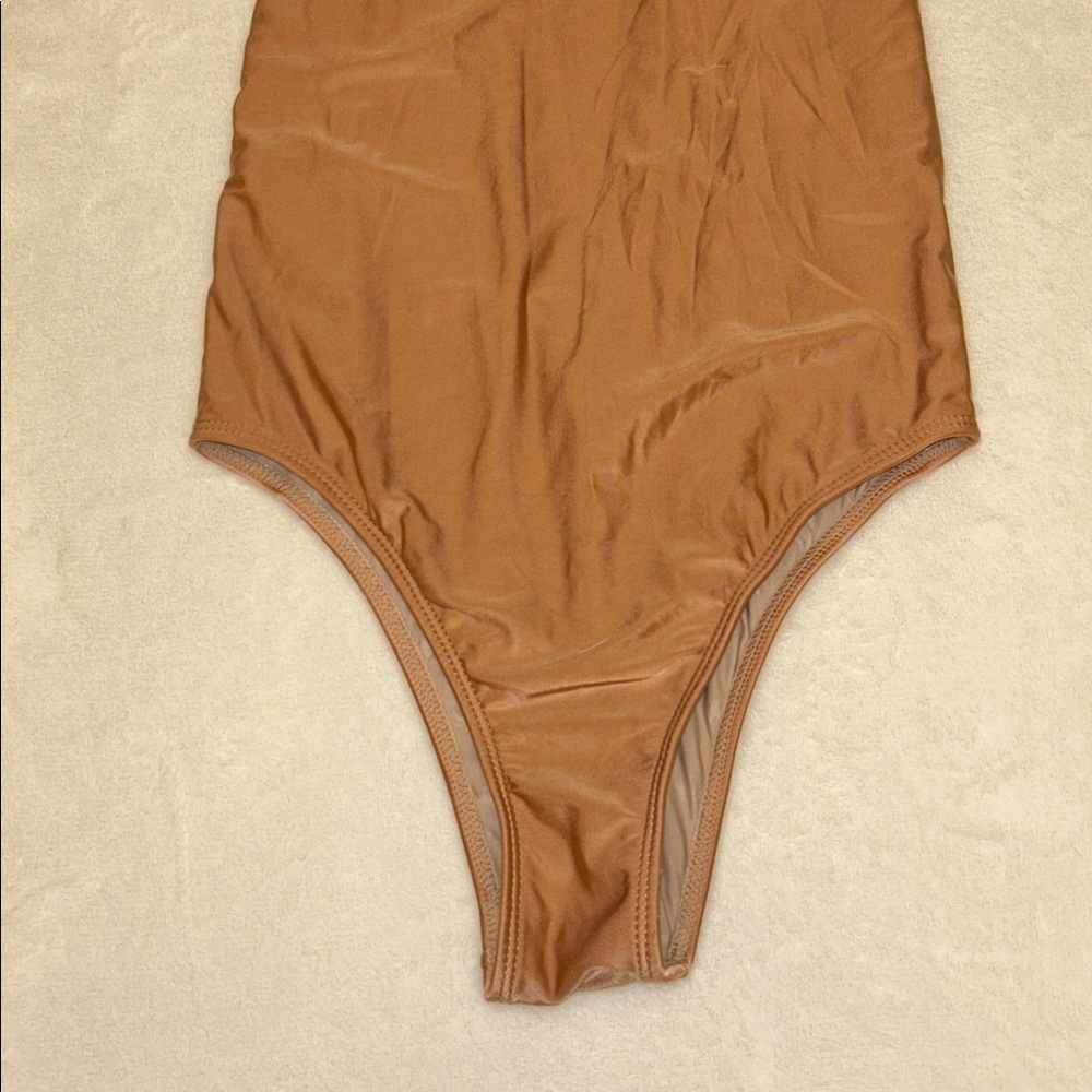 Agua de Coco One-Piece Swimsuit Size S - Picture 4 of 8